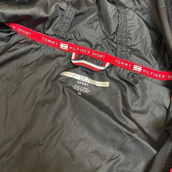 Tommy Hilfiger Sport Women's M Jacket Hooded Windbreaker Full Zip Black Red Flag - Picture 3 of 10